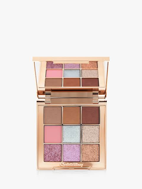 Charlote triburly 
THE BEAUTYVERSE PALETTE
LIMITED EDITION EYESHADOW PALETTE