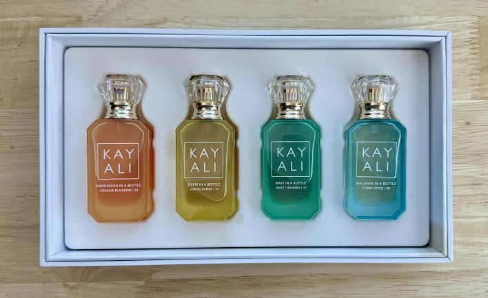 Huda beauty KAYALI
VACATION IN A BOTTLE Mini Perfume Set